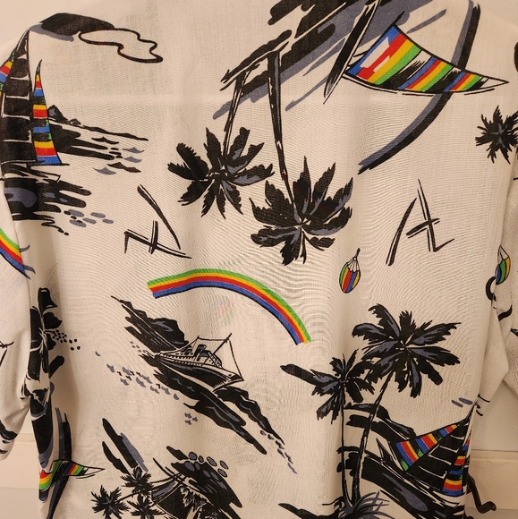 Vintage Marina of California short-sleeve button-down Hawaiian shirt - size M - Picture 6 of 9